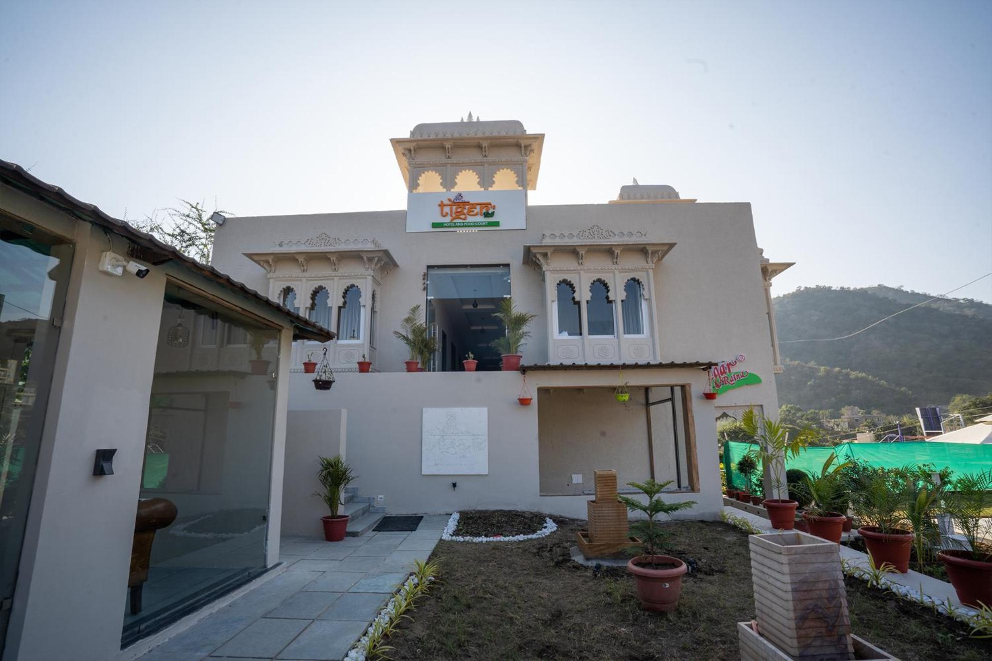 Tiger'S Trail Hotel & Food Court Kumbhalgarh Exterior photo