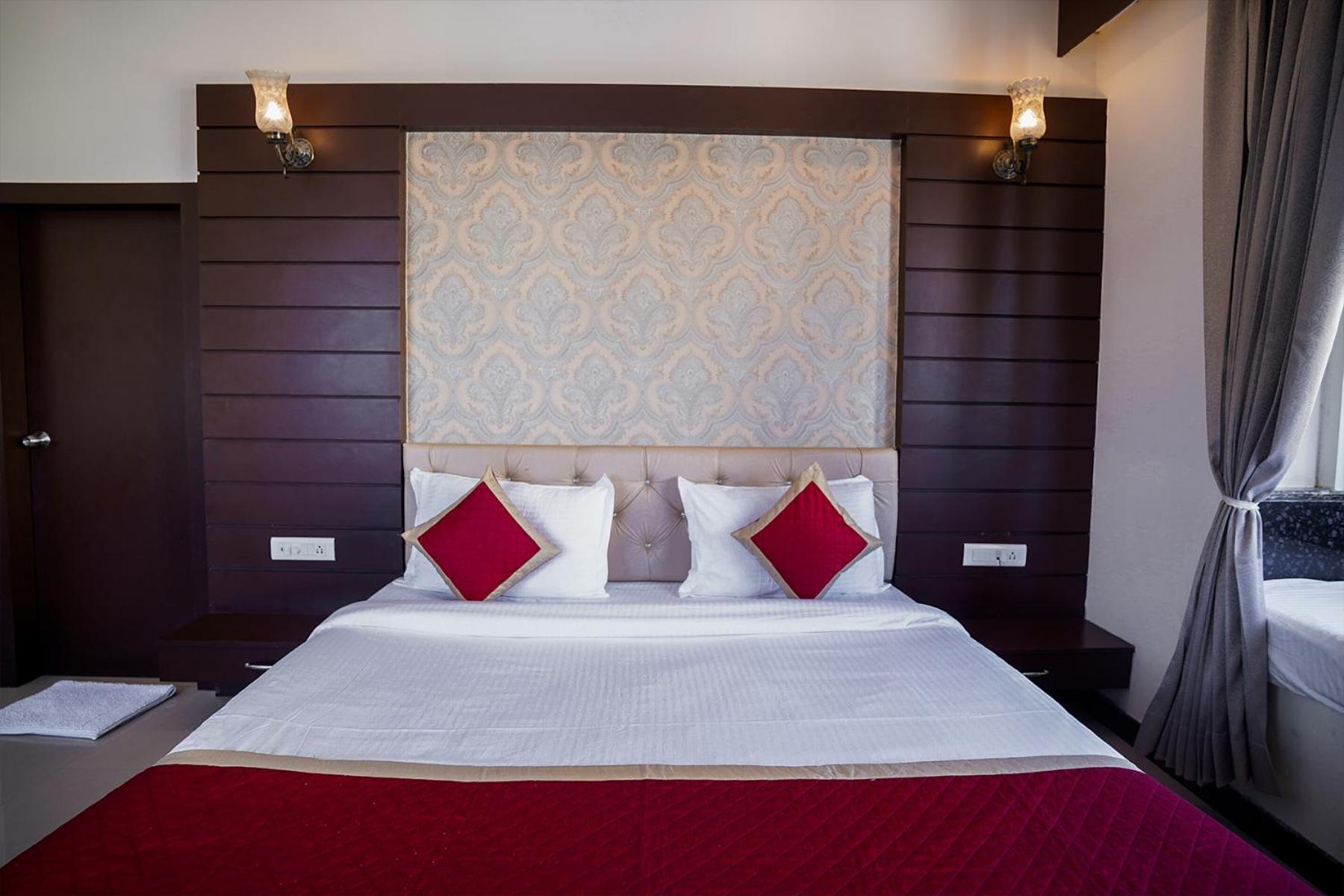 Tiger'S Trail Hotel & Food Court Kumbhalgarh Exterior photo